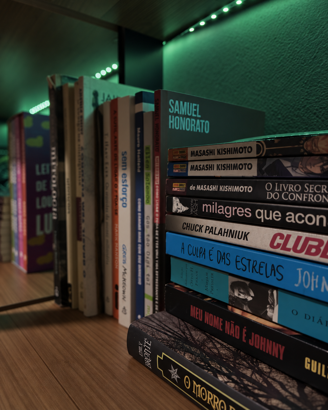 Books at Kairen studio
